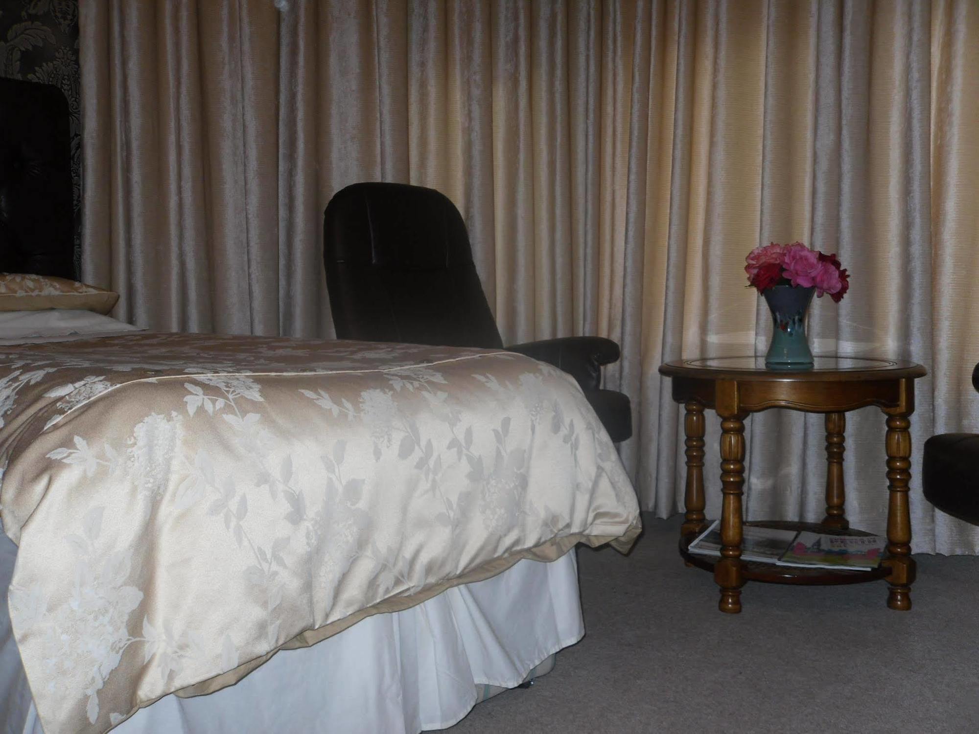 Ardfern Guest House Перт Экстерьер фото